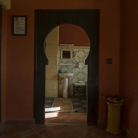 Rose Noire Hotel Варзазат Екстериор снимка