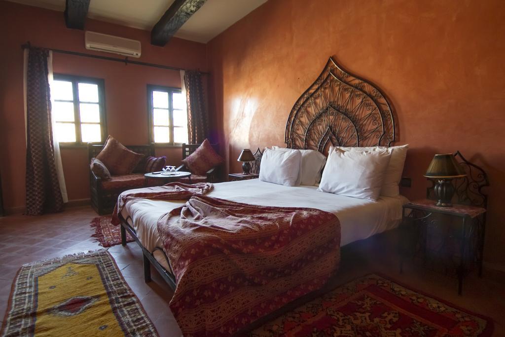Rose Noire Hotel Варзазат Екстериор снимка