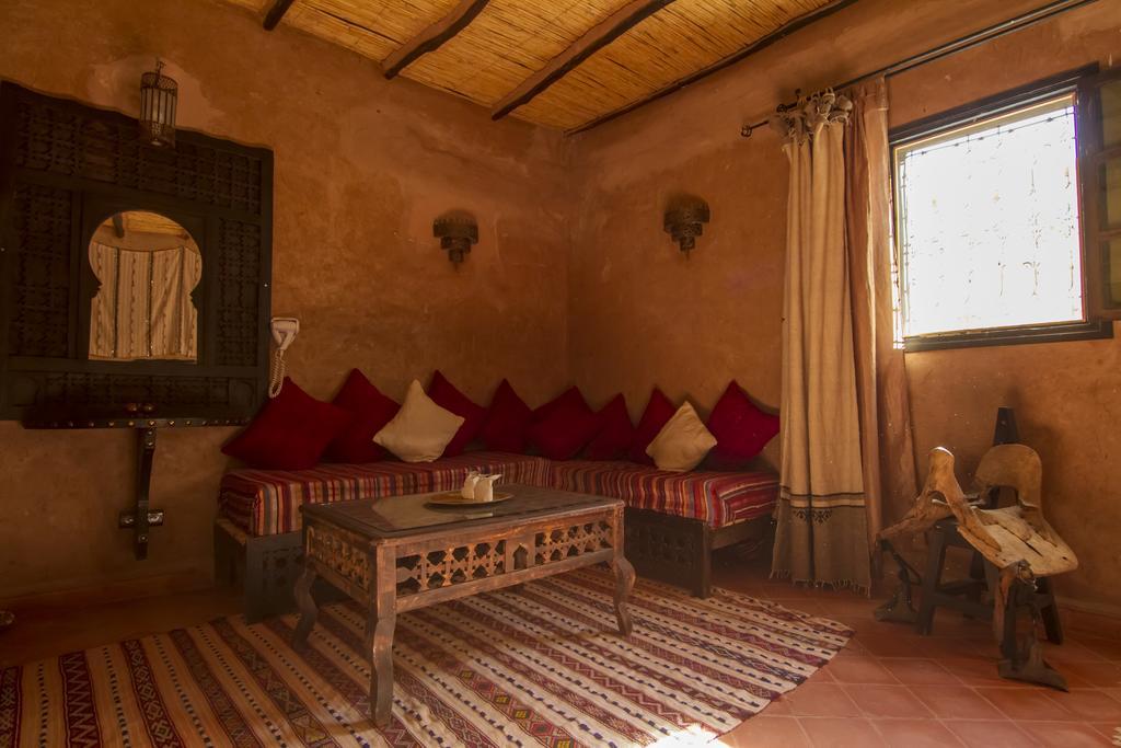 Rose Noire Hotel Варзазат Екстериор снимка