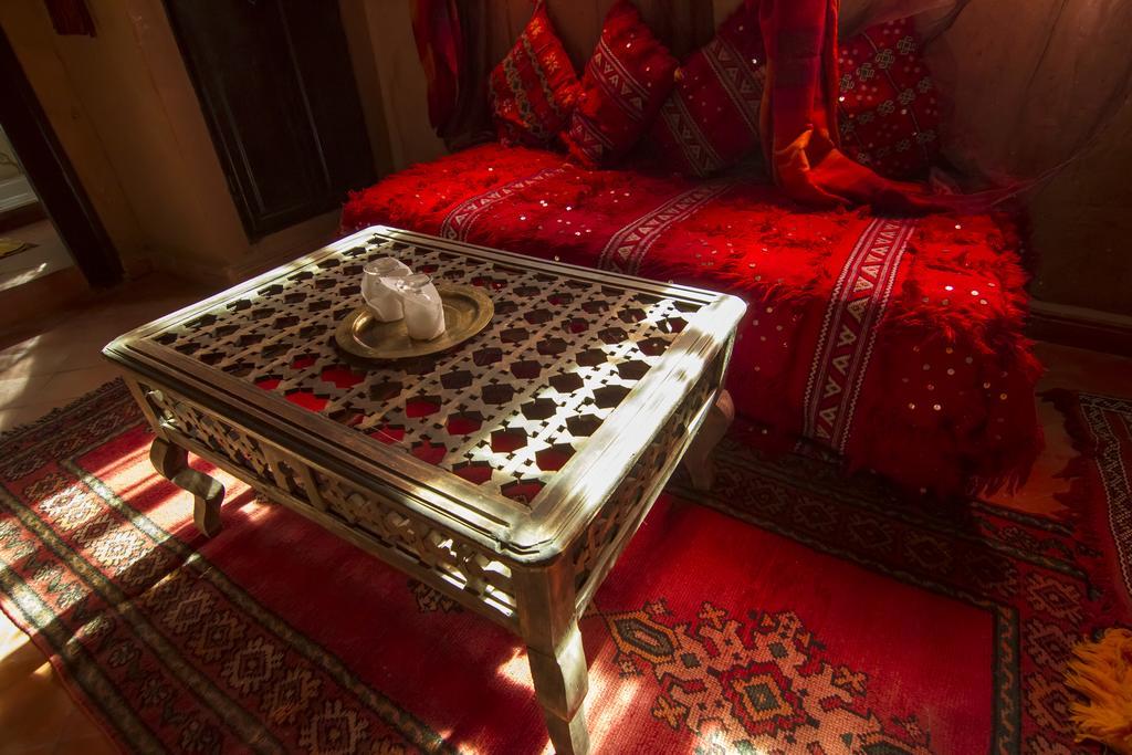 Rose Noire Hotel Варзазат Екстериор снимка