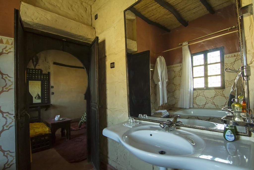 Rose Noire Hotel Варзазат Екстериор снимка