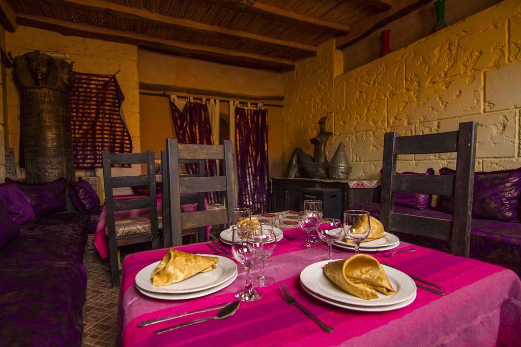 Rose Noire Hotel Варзазат Екстериор снимка