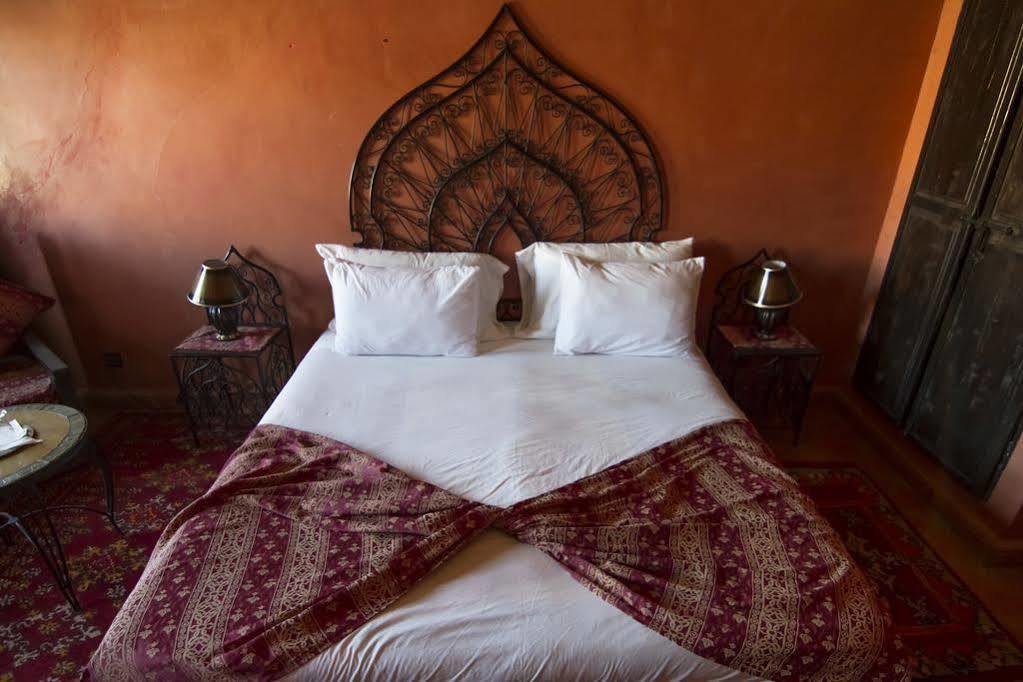 Rose Noire Hotel Варзазат Екстериор снимка